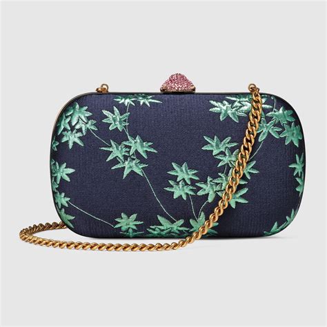 gucci clutch 2017.jpg